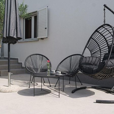 Apartman Rusula Vodice Eksteriør bilde
