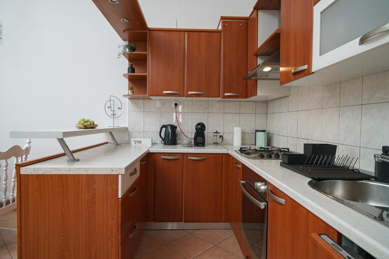 Apartman Rusula Vodice Eksteriør bilde